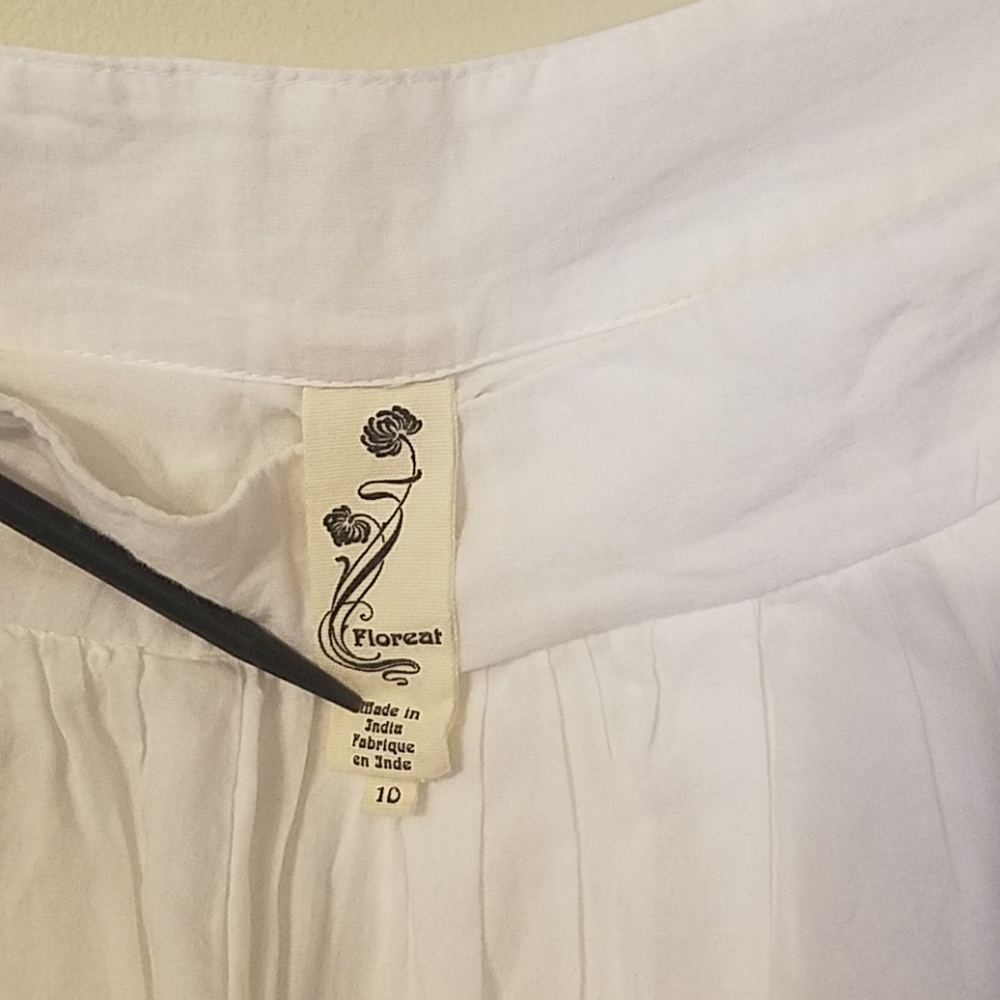Floreat embroidered skirt - Picture 6 of 7